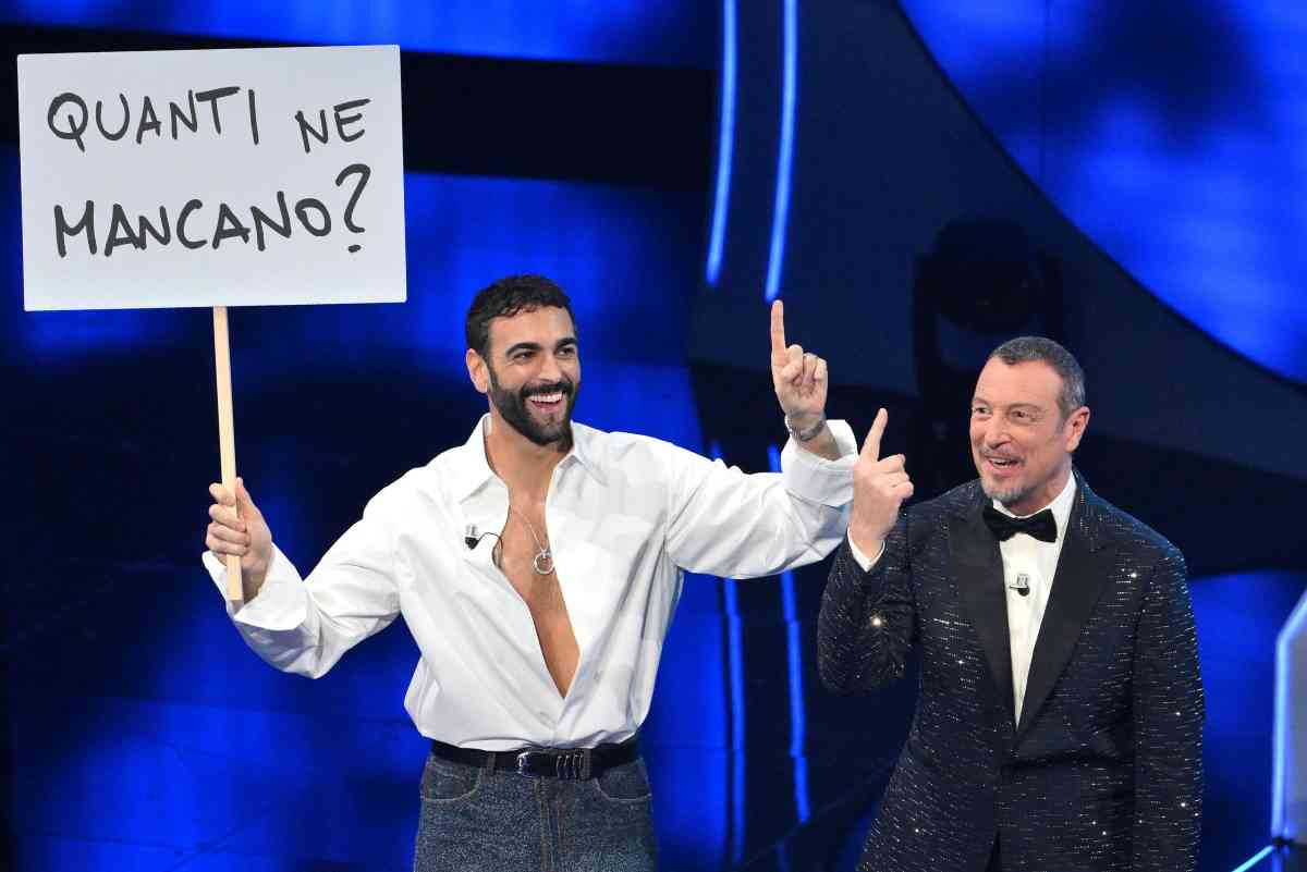 Sanremo 2024, cosa ha fatto il cantante in gara?